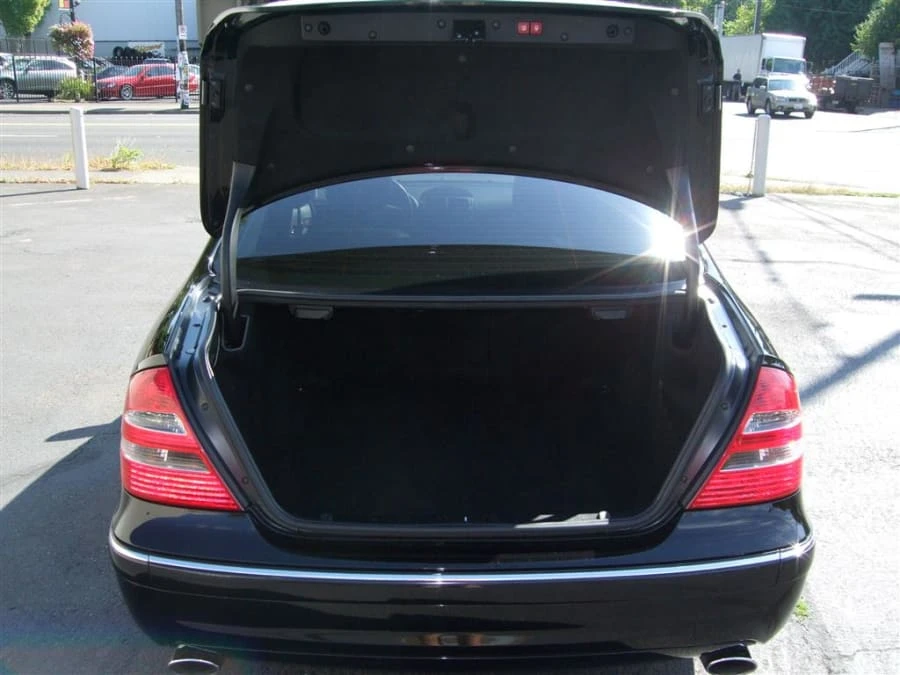 2006 Mercedes-Benz W211 E-Class - Image 8 of 12