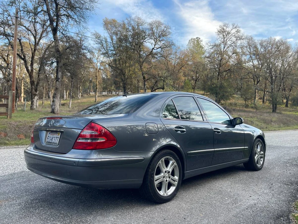 2006 Mercedes-Benz W211 E-Class - Image 3 of 24