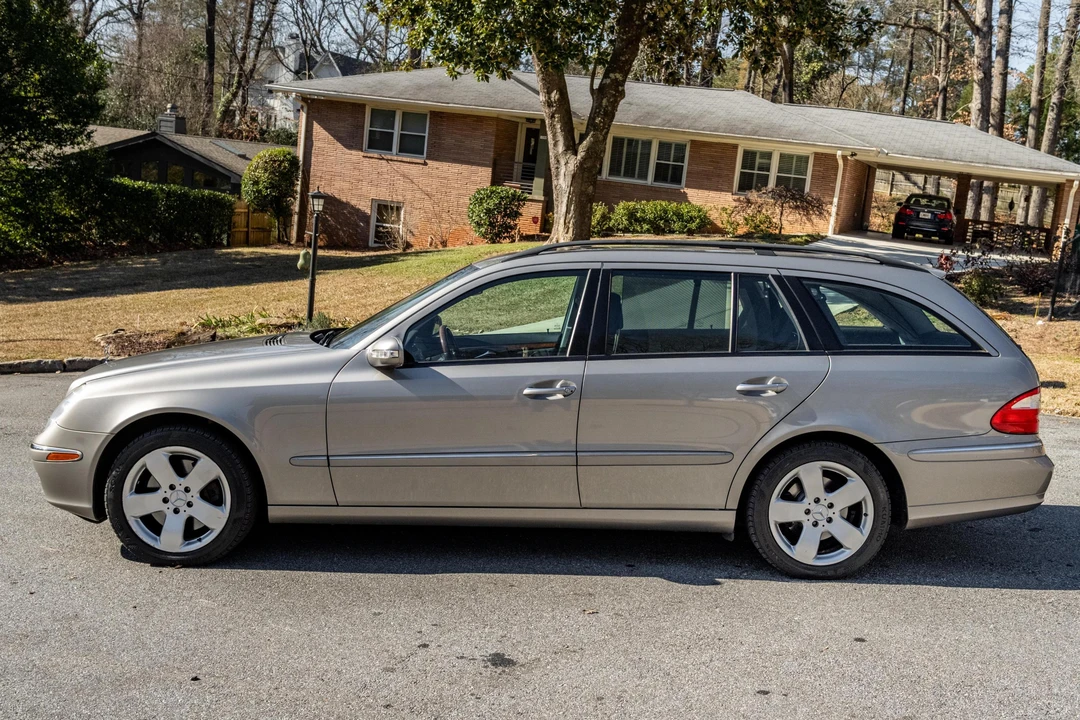2006 Mercedes-Benz W211 E-Class - Image 3 of 31