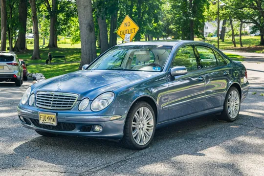 2006 Mercedes-Benz E500 Sedan