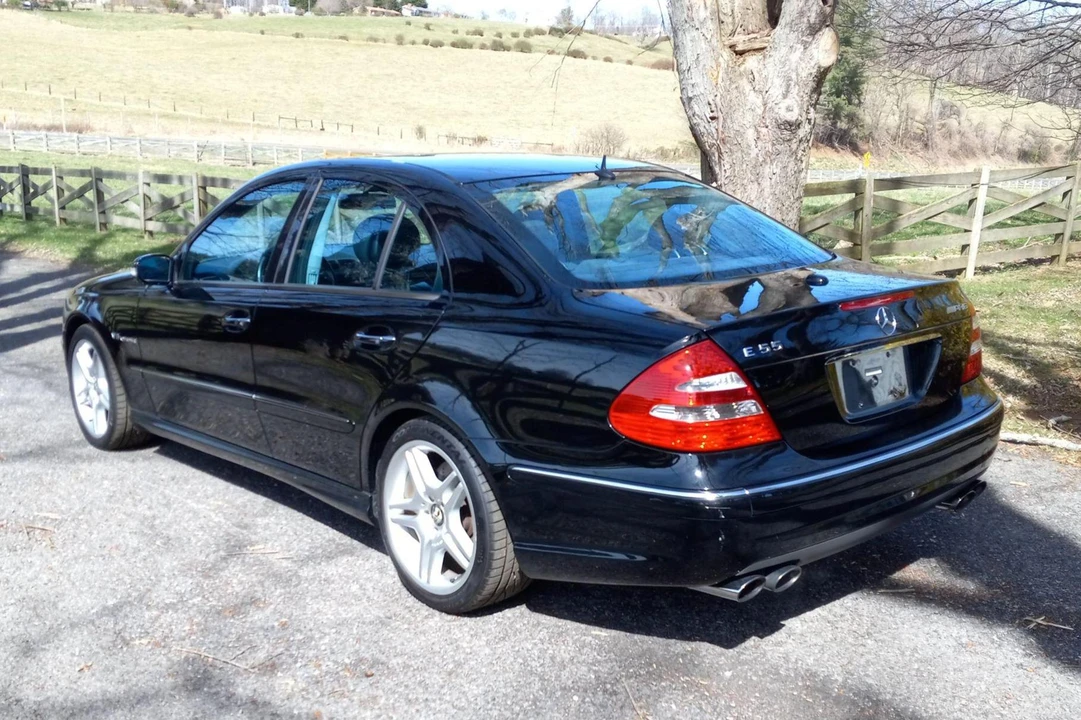2006 Mercedes-Benz W211 E 55 & E 63 AMG - Image 9 of 31
