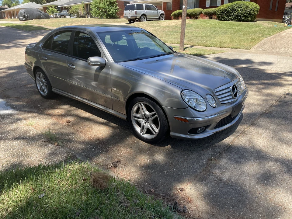 2006 Mercedes-Benz W211 E 55 & E 63 AMG - Image 12 of 31
