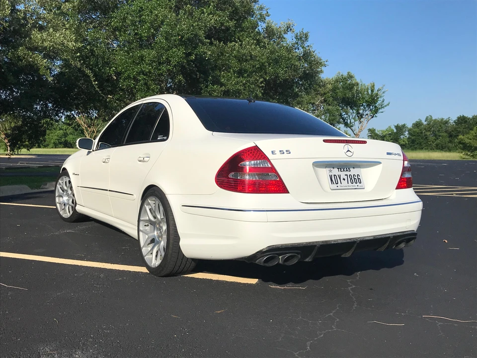 2006 Mercedes-Benz W211 E 55 & E 63 AMG - Image 12 of 31