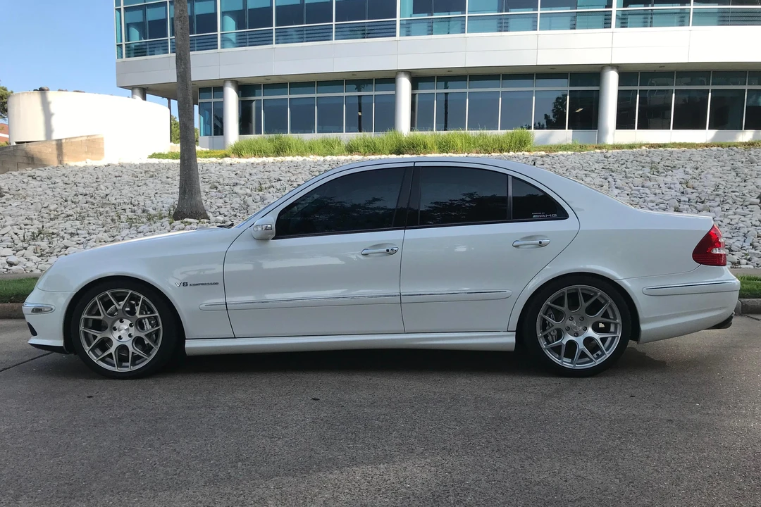 2006 Mercedes-Benz W211 E 55 & E 63 AMG - Image 3 of 31