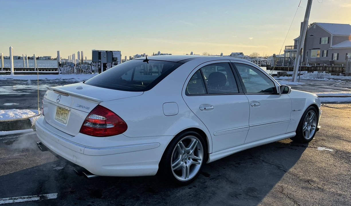 2006 Mercedes-Benz W211 E 55 & E 63 AMG - Image 3 of 31