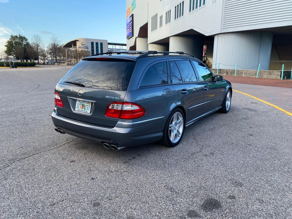 2006 Mercedes-Benz W211 E 55 & E 63 AMG - Image 10 of 31