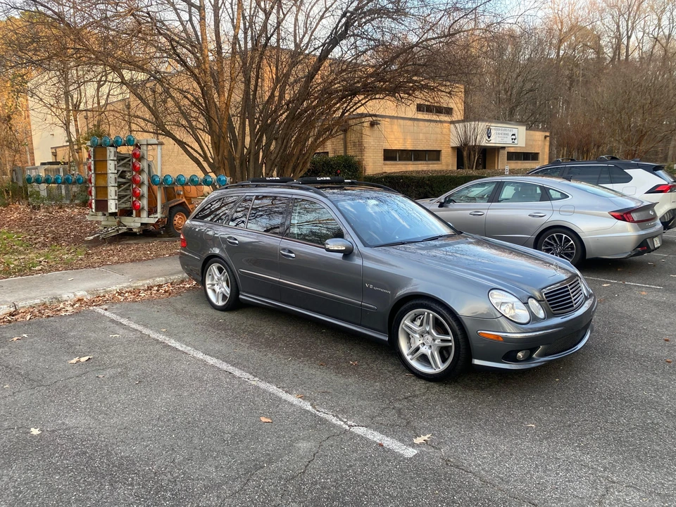 2006 Mercedes-Benz W211 E 55 & E 63 AMG - Image 11 of 31