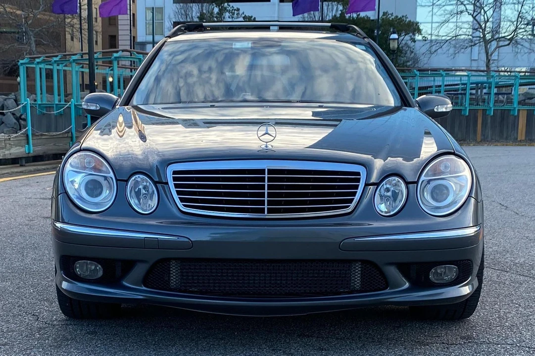 2006 Mercedes-Benz W211 E 55 & E 63 AMG - Image 2 of 31