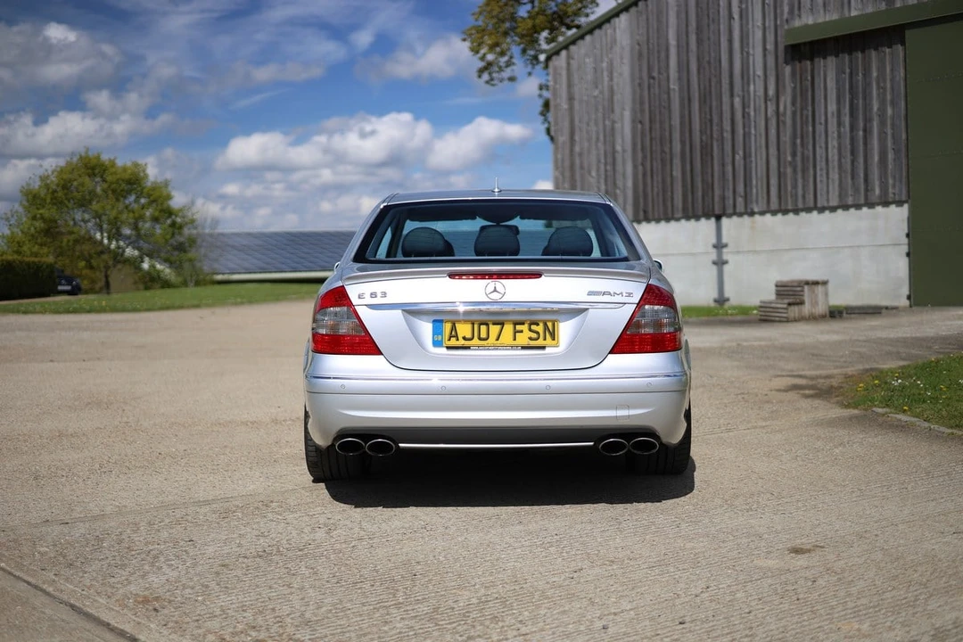 2007 Mercedes-Benz W211 E 55 & E 63 AMG - Image 11 of 30