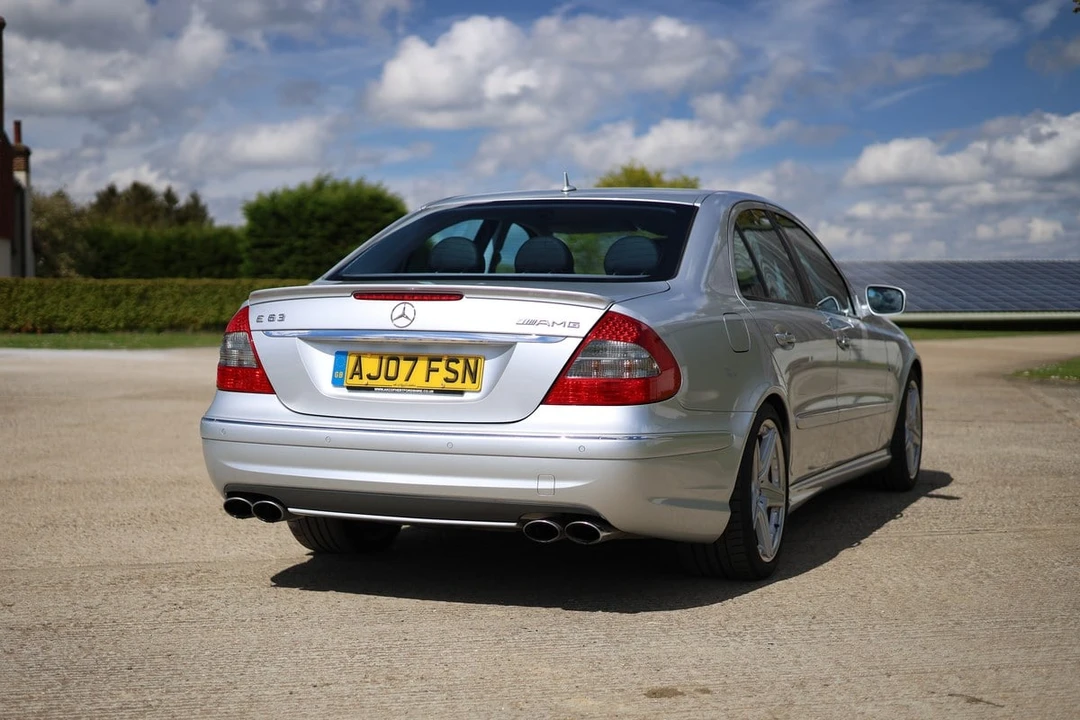 2007 Mercedes-Benz W211 E 55 & E 63 AMG - Image 12 of 30