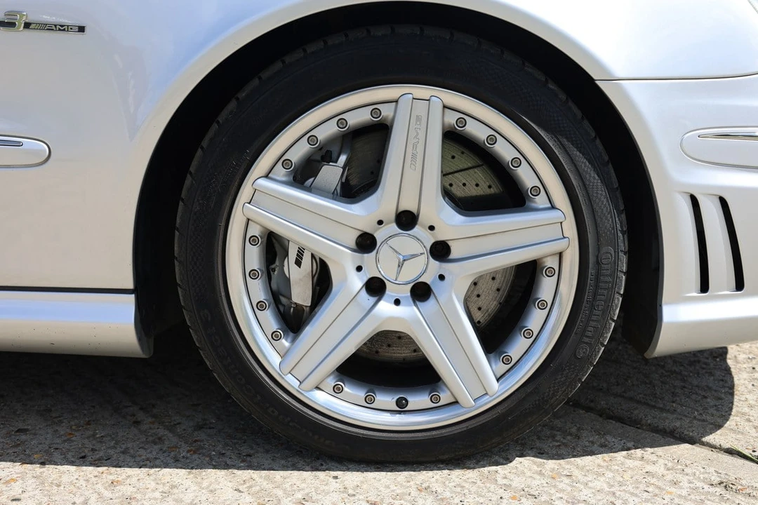 2007 Mercedes-Benz W211 E 55 & E 63 AMG - Image 19 of 30