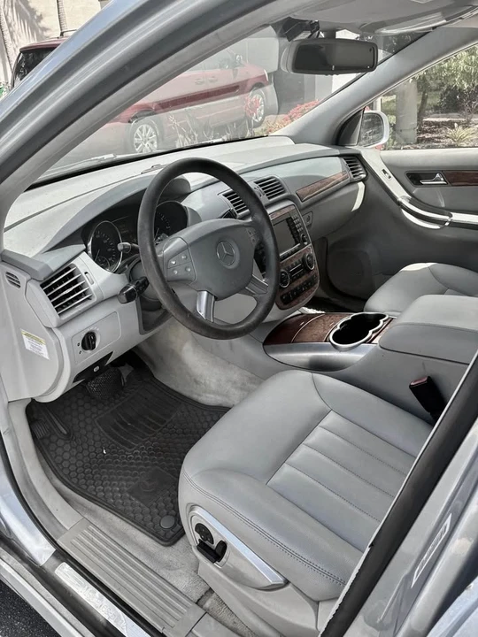 2006 Mercedes-Benz W251 R-Class - Image 11 of 12