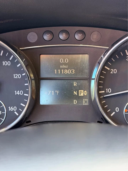 2006 Mercedes-Benz W251 R-Class - Image 2 of 12