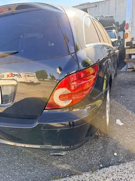 2006 Mercedes-Benz R350