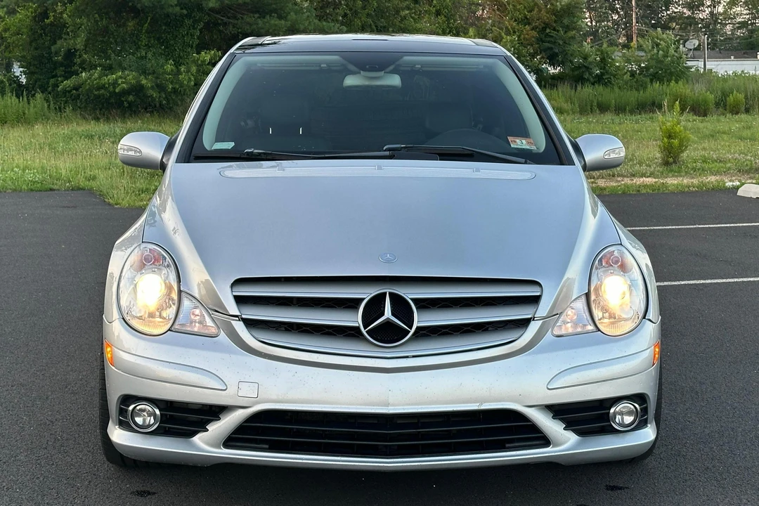 2006 Mercedes-Benz W251 R-Class - Image 2 of 31