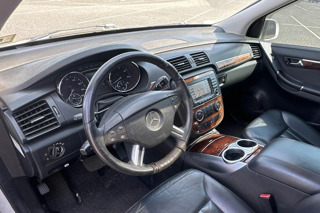 2006 Mercedes-Benz W251 R-Class - Image 30 of 31