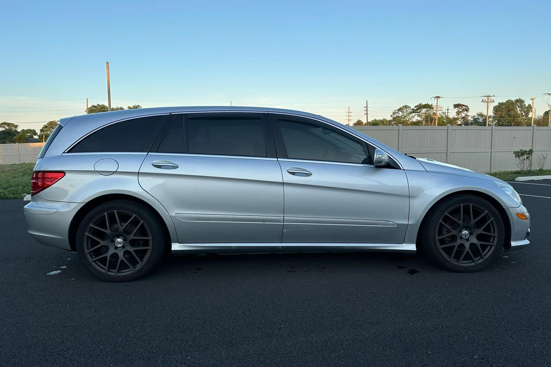 2006 Mercedes-Benz W251 R-Class - Image 3 of 31