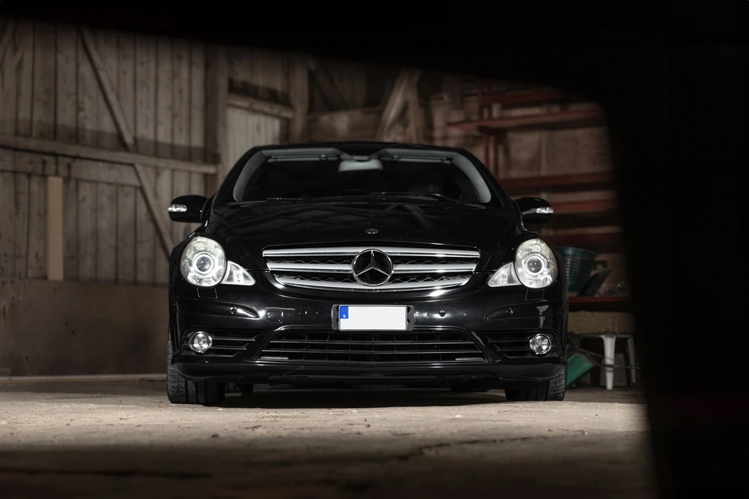 2006 Mercedes-Benz W251 R-Class - Image 2 of 31