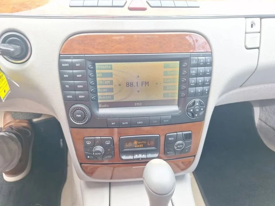 2006 Mercedes-Benz W220 S-Class - Image 9 of 19