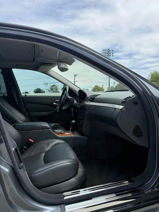 2006 Mercedes-Benz W220 S-Class - Image 14 of 20