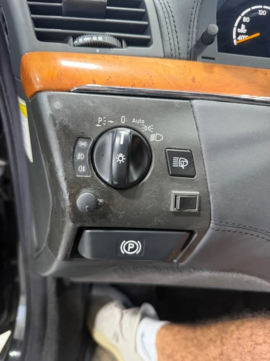 2006 Mercedes-Benz W220 S-Class - Image 13 of 17