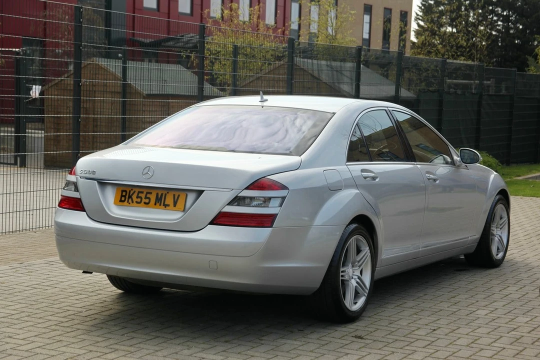 2006 Mercedes-Benz W220 S-Class - Image 8 of 30