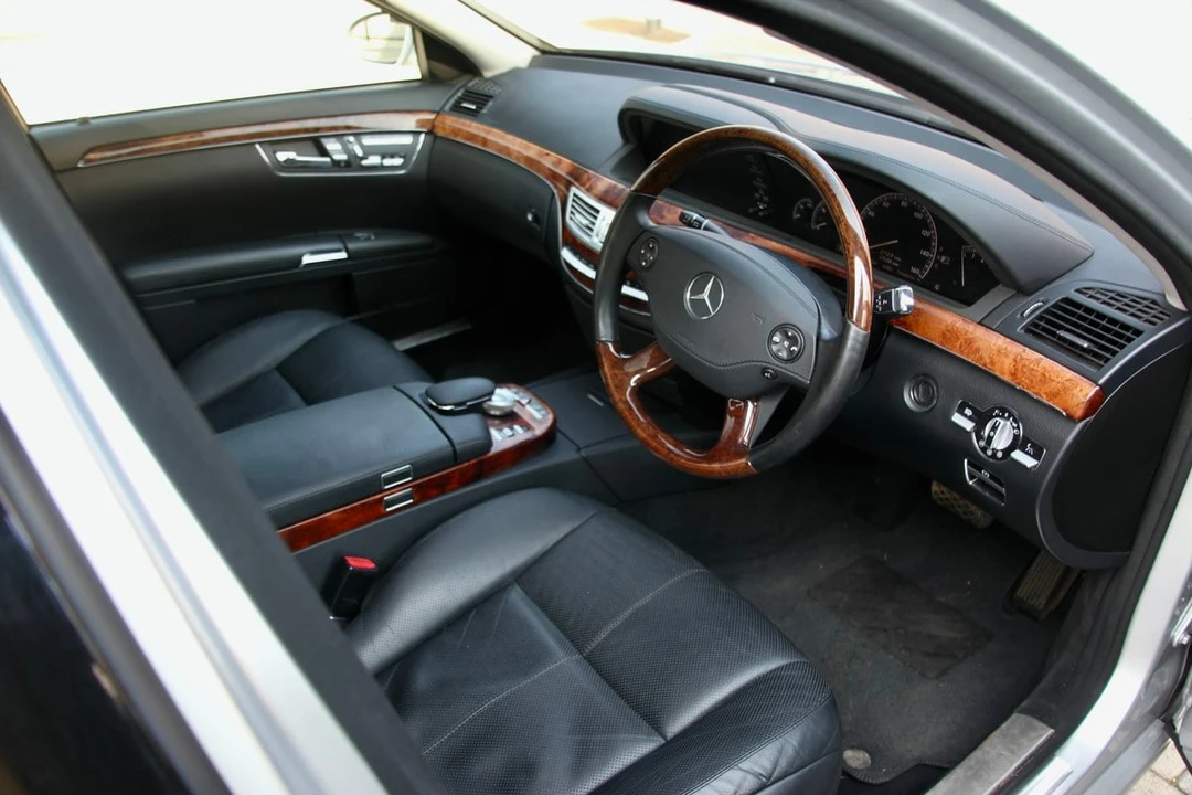 2006 Mercedes-Benz W220 S-Class - Image 29 of 30