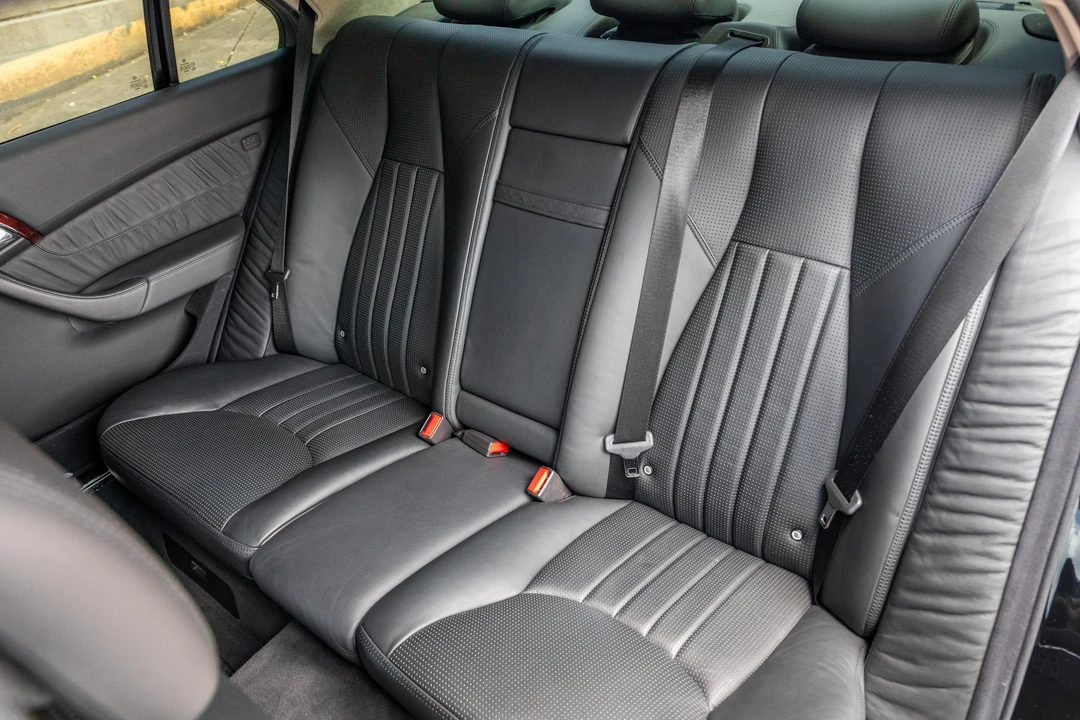 2006 Mercedes-Benz W220 S 55 & S 65 AMG - Image 19 of 31