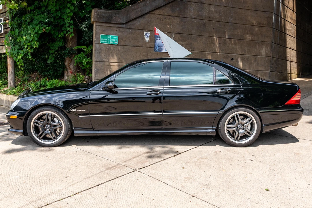 2006 Mercedes-Benz W220 S 55 & S 65 AMG - Image 6 of 31