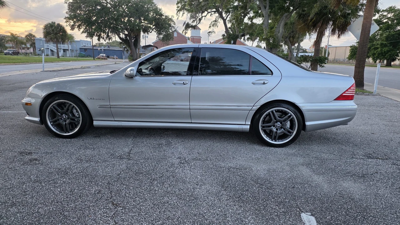 2006 Mercedes-Benz W220 S 55 & S 65 AMG - Image 14 of 31