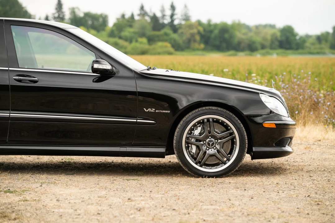 2006 Mercedes-Benz W220 S 55 & S 65 AMG - Image 27 of 31