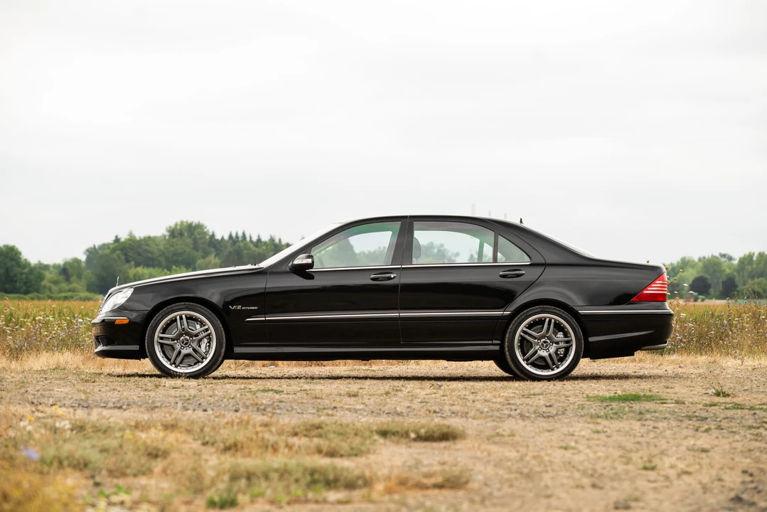 2006 Mercedes-Benz W220 S 55 & S 65 AMG - Image 9 of 31