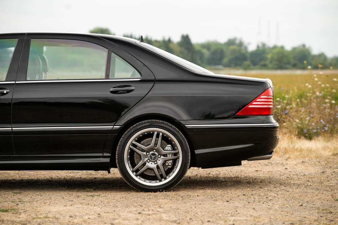 2006 Mercedes-Benz W220 S 55 & S 65 AMG - Image 25 of 31
