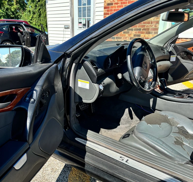 2006 Mercedes-Benz R230 SL-Class - Image 11 of 31