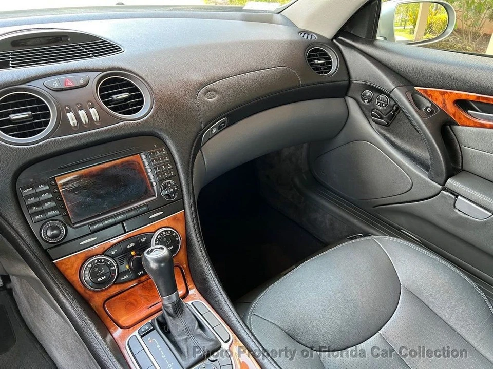 2006 Mercedes-Benz R230 SL-Class - Image 8 of 12