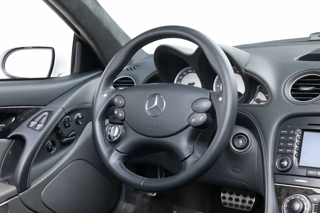 2006 Mercedes-Benz R230 SL 55 & SL 63 & SL 65 AMG - Image 10 of 31