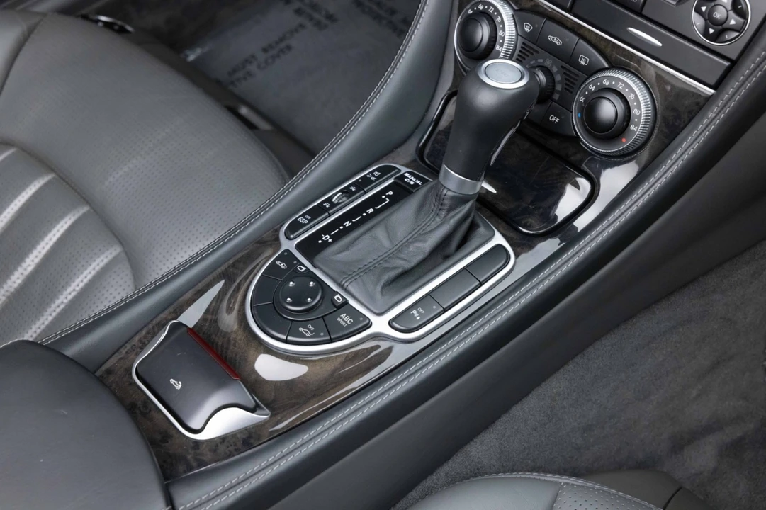 2006 Mercedes-Benz R230 SL 55 & SL 63 & SL 65 AMG - Image 20 of 31