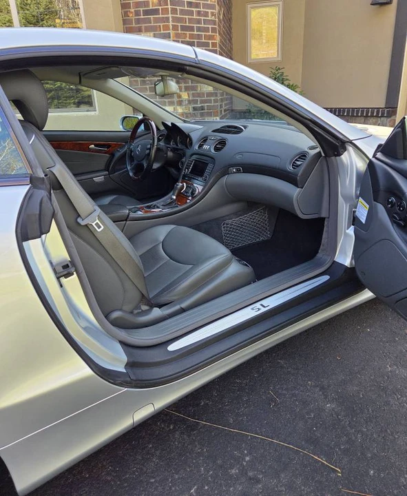 2006 Mercedes-Benz R230 SL-Class - Image 11 of 24