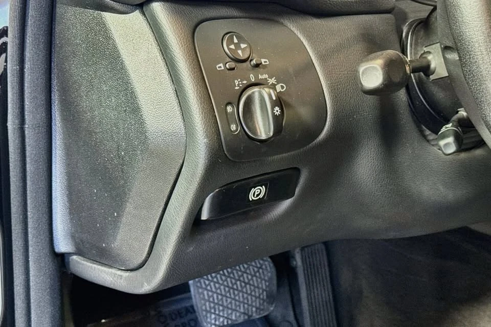 2006 Mercedes-Benz R171 SLK-Class - Image 10 of 20