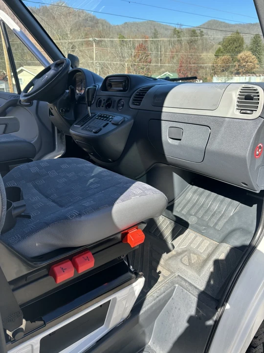 2006 Mercedes-Benz T1N Sprinter - Image 16 of 21