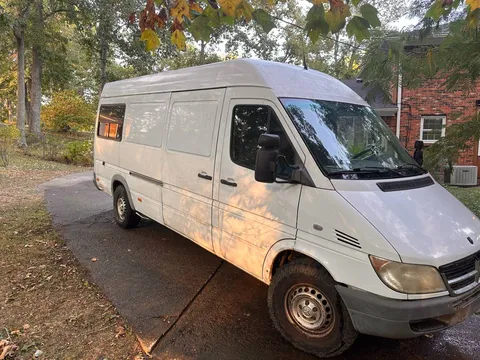 2006 Mercedes-Benz Sprinter 2500 High Top 170WB