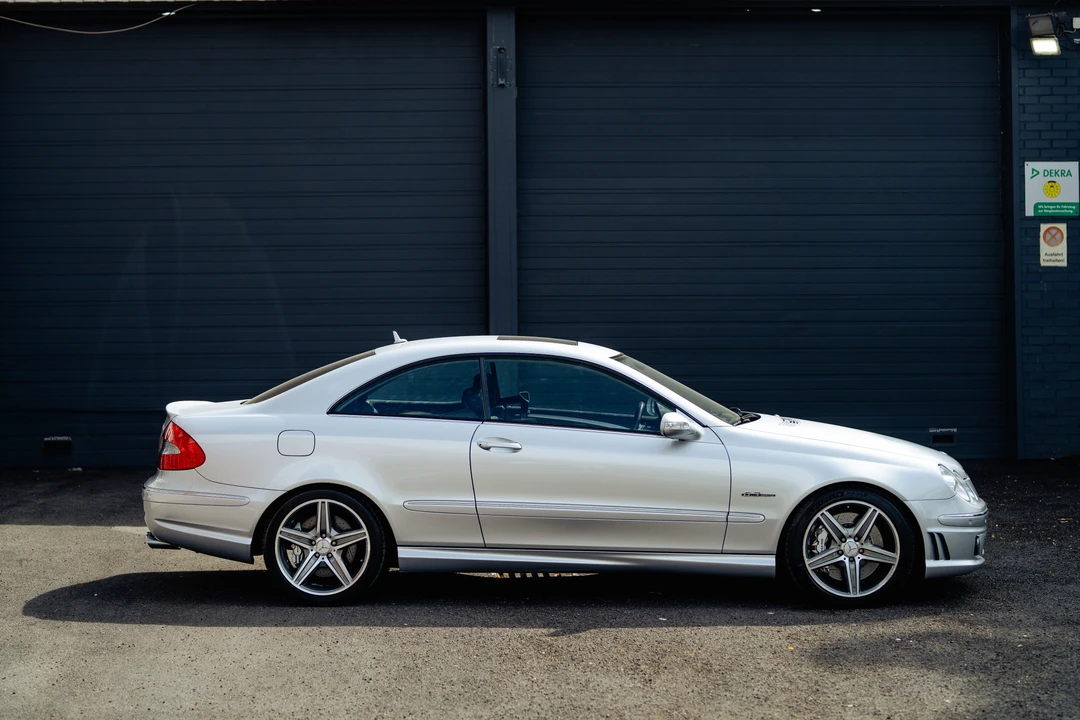 2006 Mercedes-Benz C209/A209 CLK 55 & CLK 63 AMG - Image 17 of 31