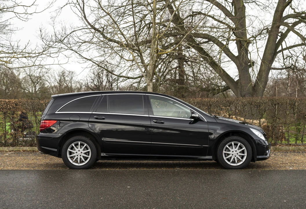 2006 Mercedes-Benz W251 R-Class - Image 5 of 31