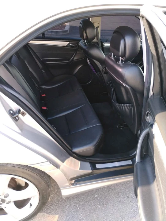 2006 Mercedes-Benz W203 C-Class - Image 11 of 12