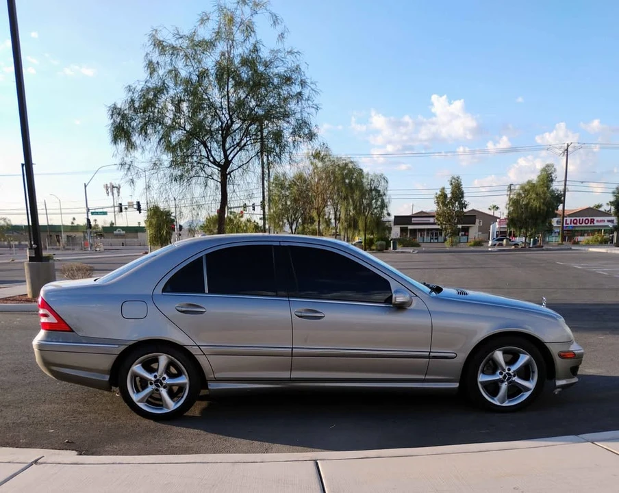 2006 Mercedes-Benz W203 C-Class - Image 2 of 12