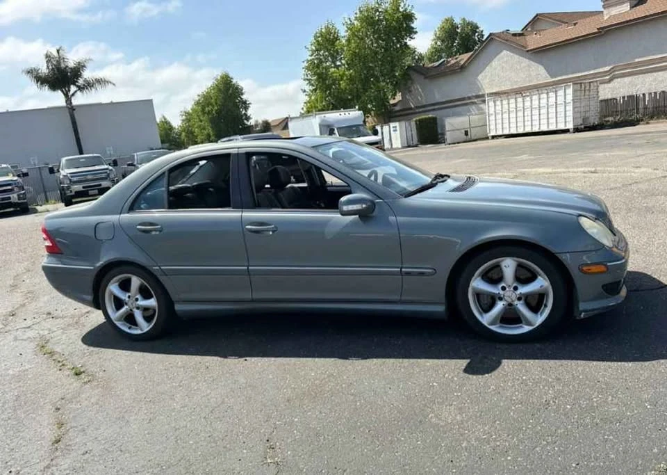 2006 Mercedes-Benz W203 C-Class - Image 2 of 7