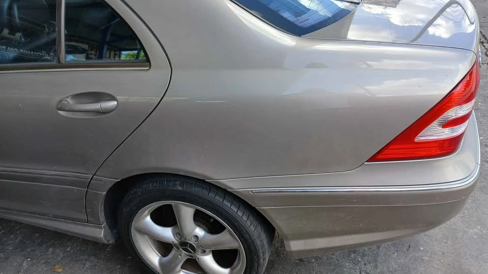 2006 Mercedes-Benz W203 C-Class - Image 12 of 19