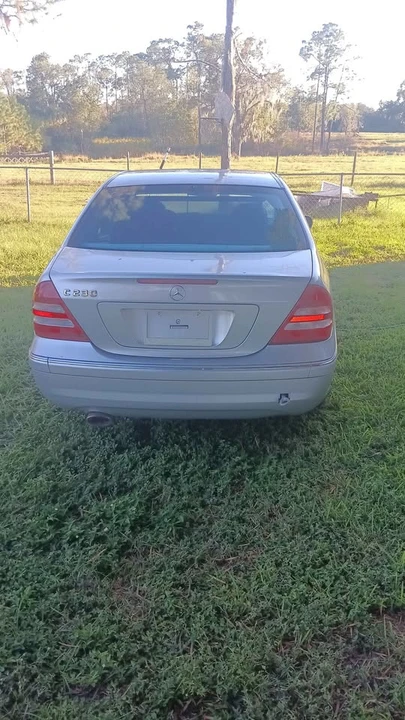 2006 Mercedes-Benz W203 C-Class - Image 2 of 7