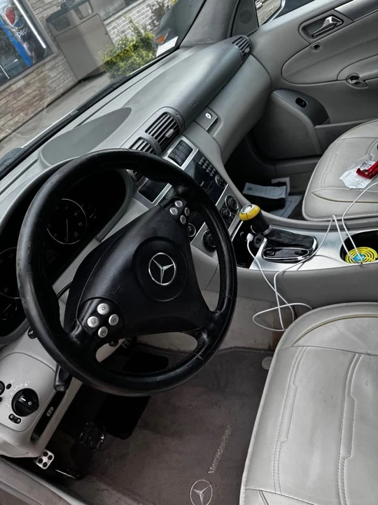 2006 Mercedes-Benz W203 C-Class - Image 8 of 8