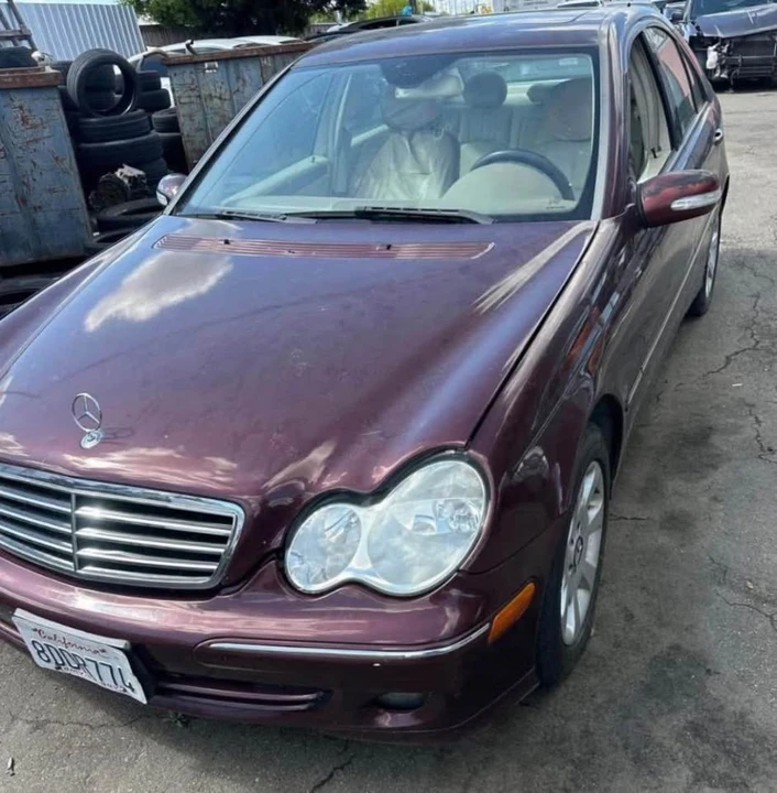 2006 Mercedes-Benz W203 C-Class - Image 2 of 4